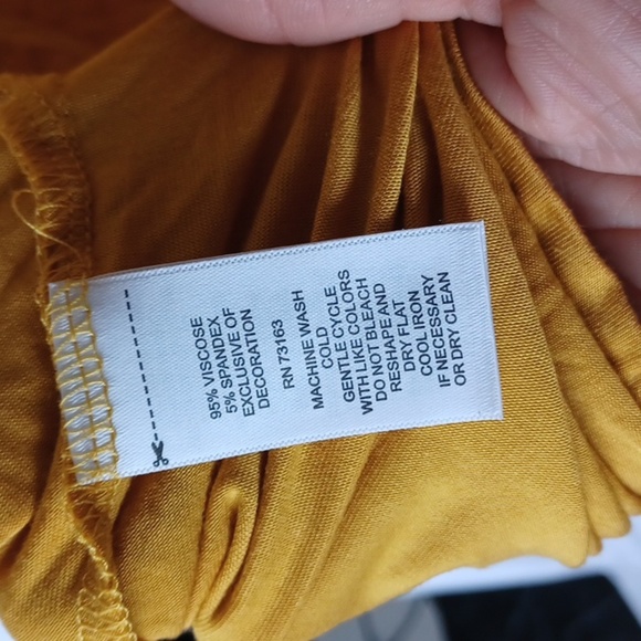 CABLE & GAUGE Women’s Top Gold Sz 1X - Picture 6 of 6